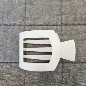 Teleties - Coconut White Medium Flat Square Hair Clip